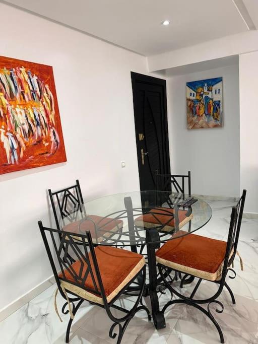 Charmant Appartement Avec Piscine 2Chambres Au Coeur De Gueliz Marrakesh Exterior foto