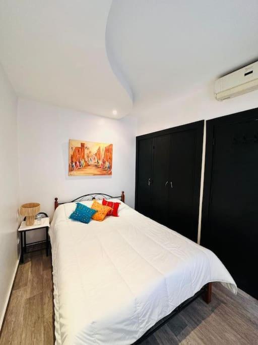 Charmant Appartement Avec Piscine 2Chambres Au Coeur De Gueliz Marrakesh Exterior foto